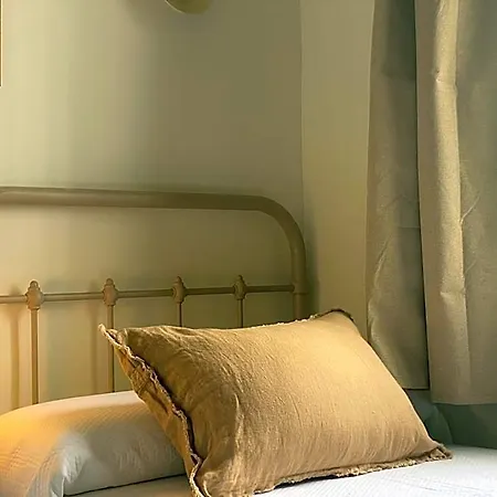 Hotel Les Filles